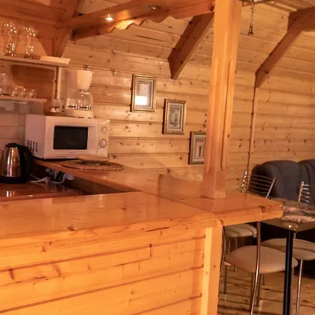 펜션 Sasinowe Zacisze 사시노